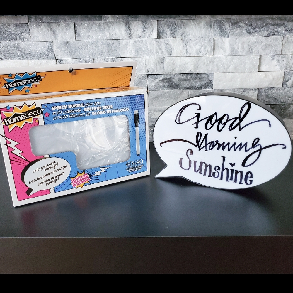 SOLD Speech Bubble Lightbox (Free w/bundle 3 or more)